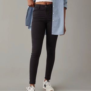 AMERICAN EAGLE BLACK HIGH RISE JEGGINGS SIZE8 LONG